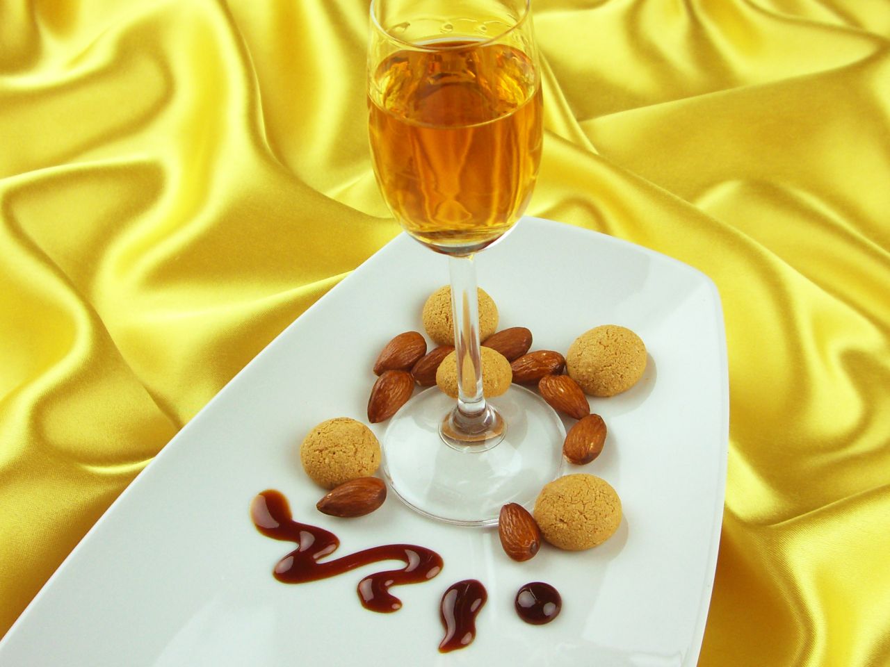 aroma paste amaretto 100g
