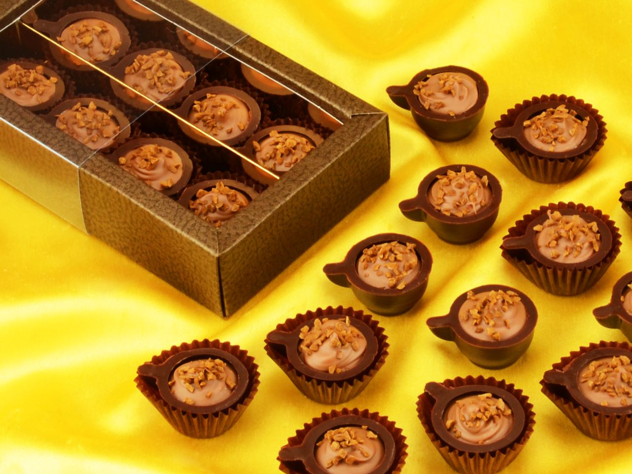 pralinen set cappuccino tassen