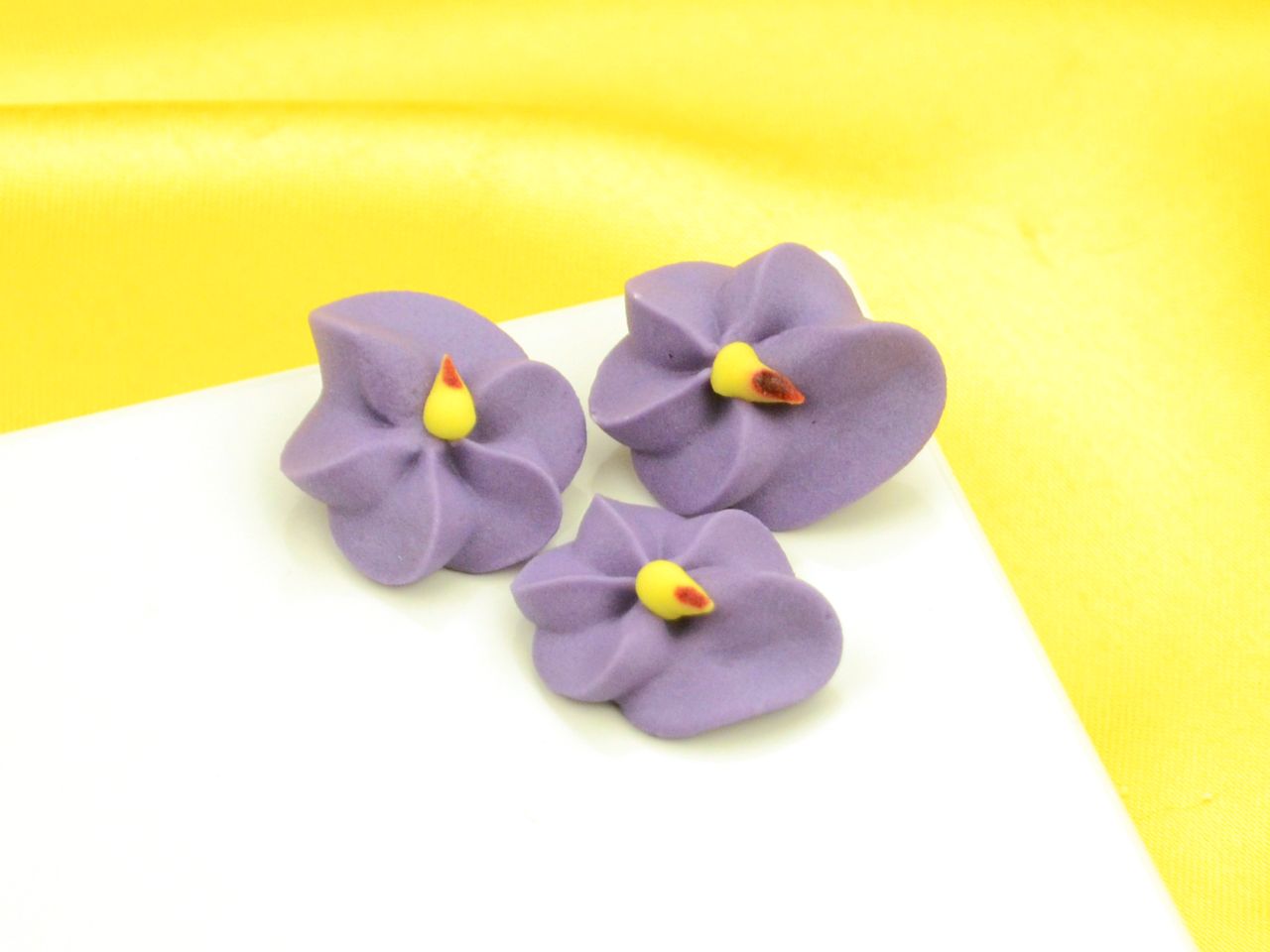 violets sugar 10 pieces