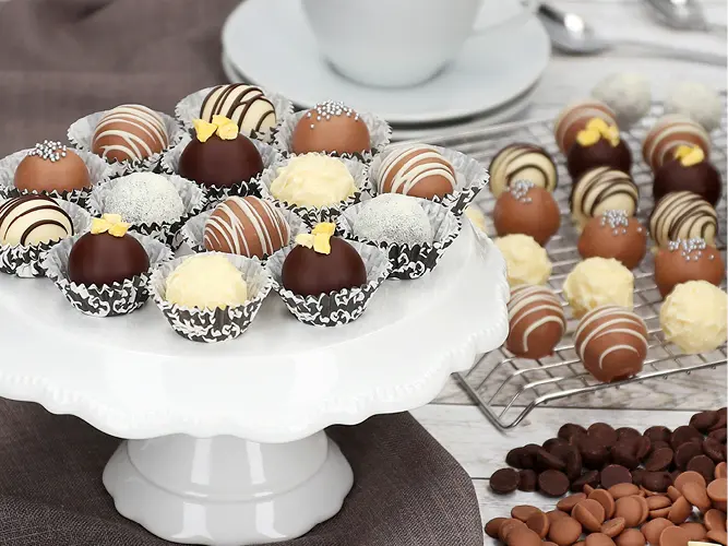 CHOCOLATE