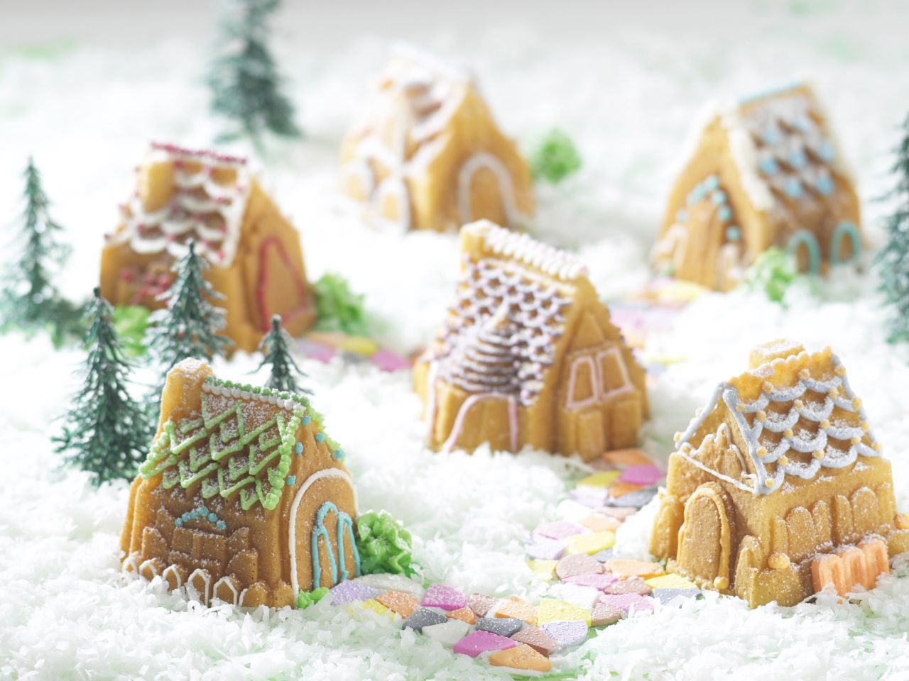nordic ware cozy village pan