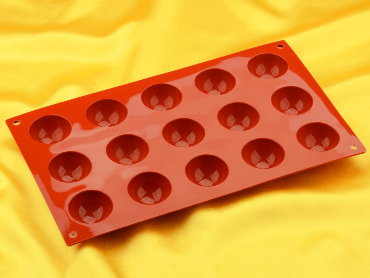 silicone mould small hemisphere 40mm