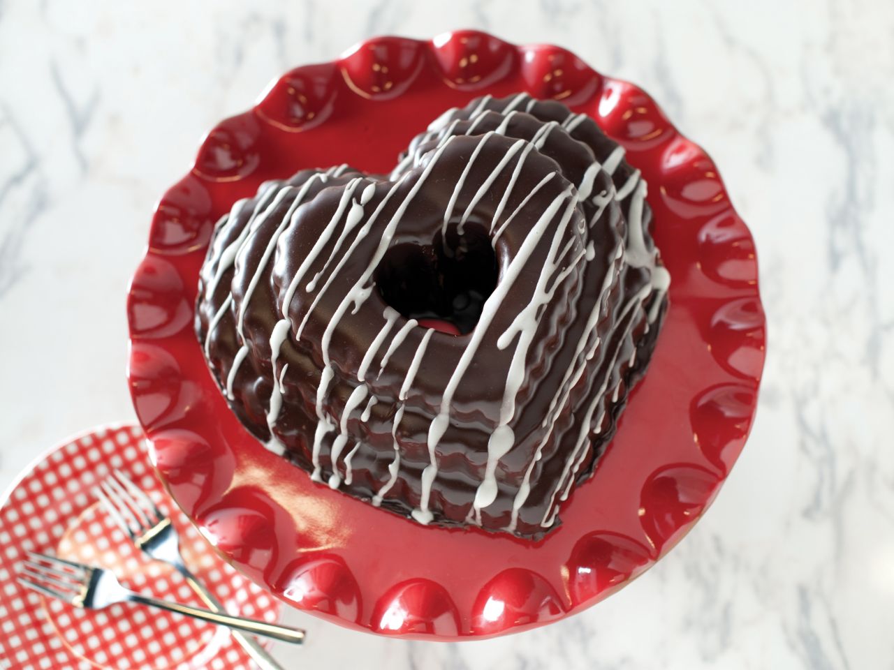 nordic ware tiered heart bundt pan