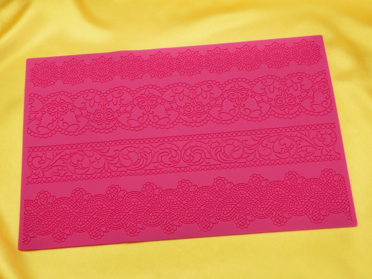 cake lace mat elegance