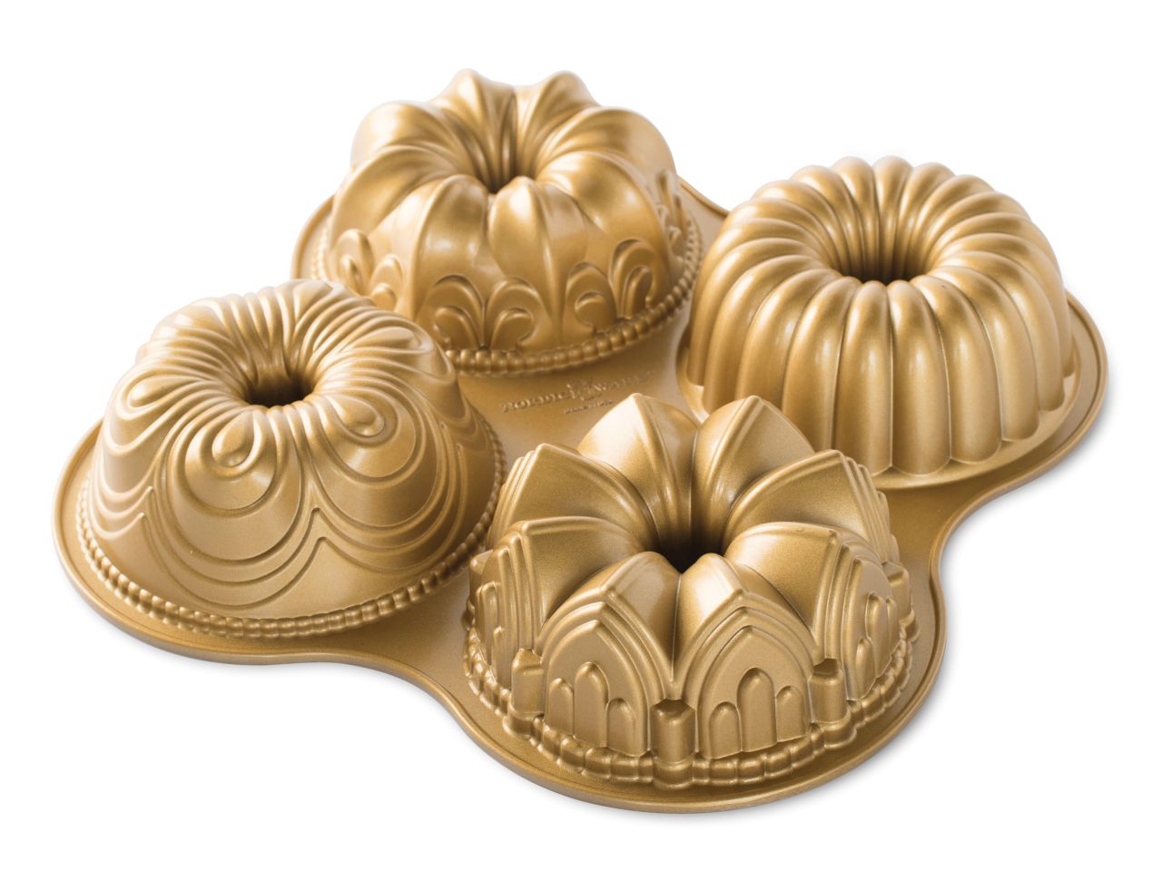 nordic ware bundt quartet pan