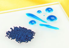 Natural food colourings for baked goods and cake decorations