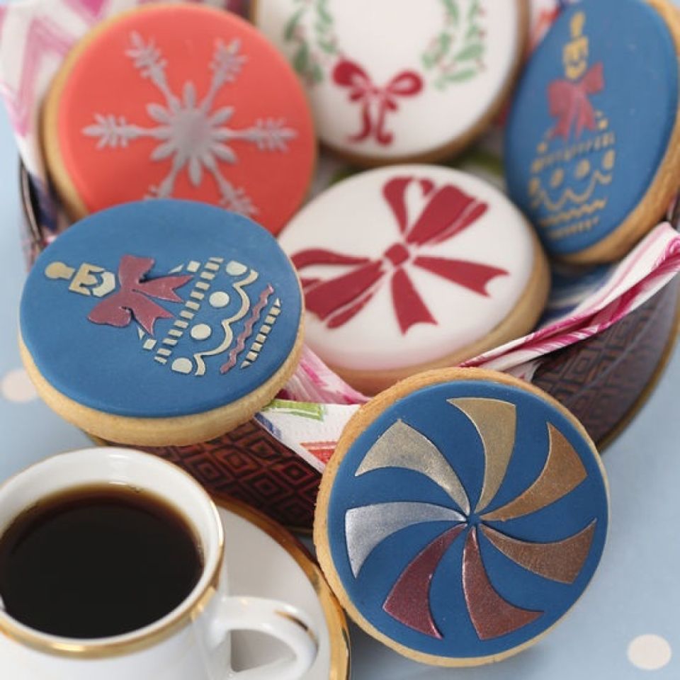 cupcakes decoration stencil pinwheel 6 cm