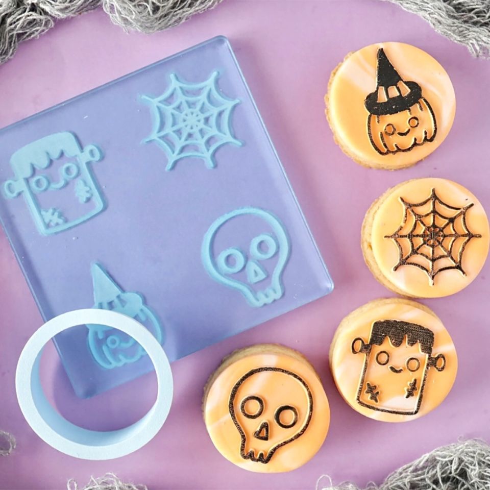 outboss stempel ausstecher set spukhaus