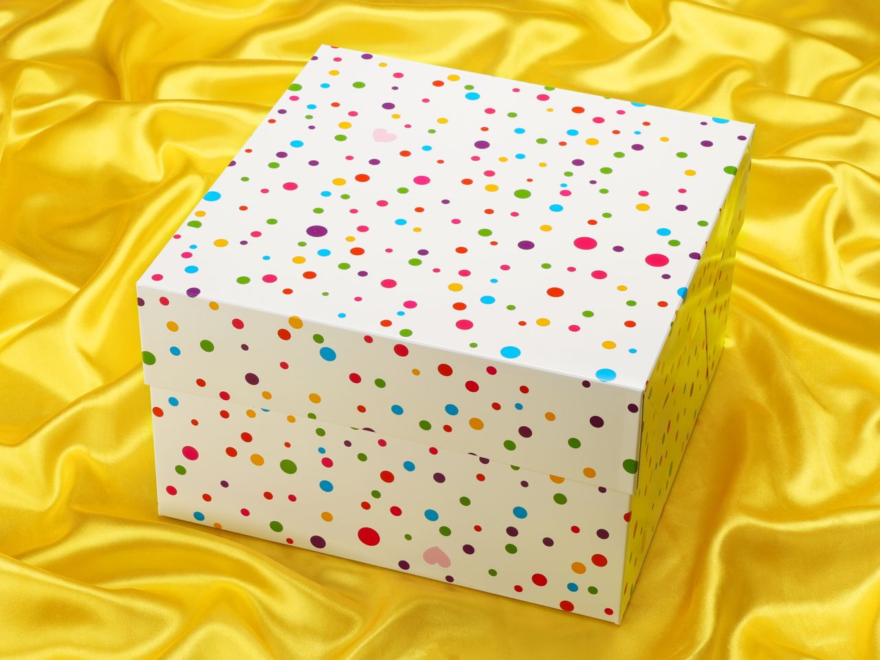 cake box confetti 25x25x15cm