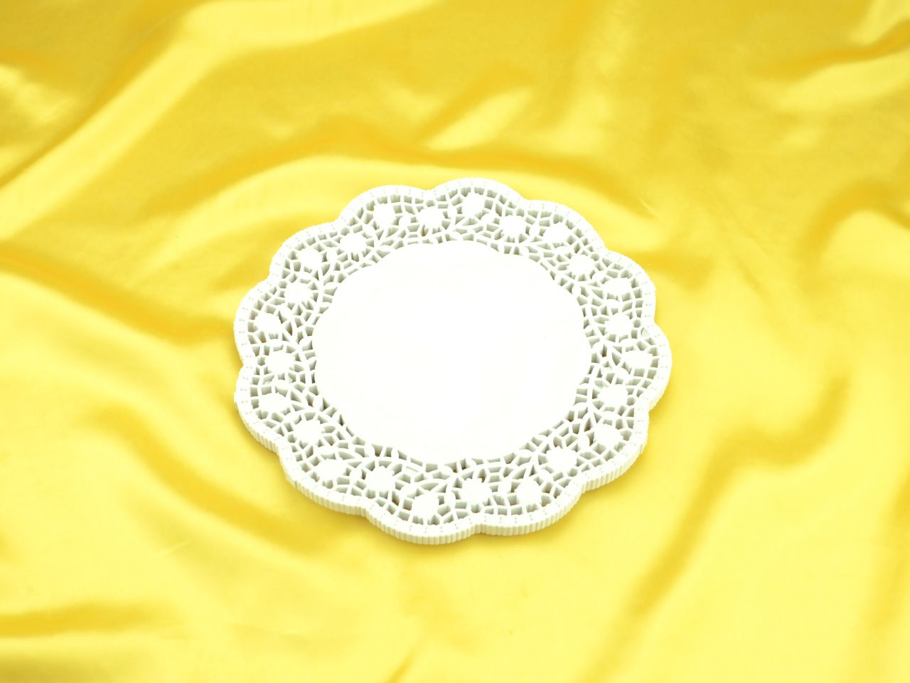 paper lace doilies circular white 24cm 100 pieces