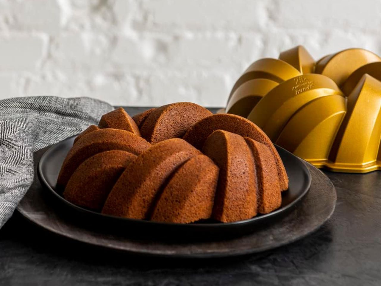 nordic ware 75th anniversary braided bundt pan
