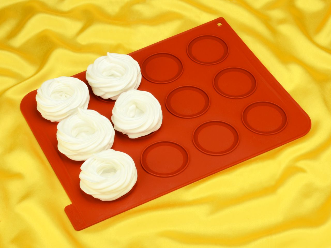 whoopie baking mat