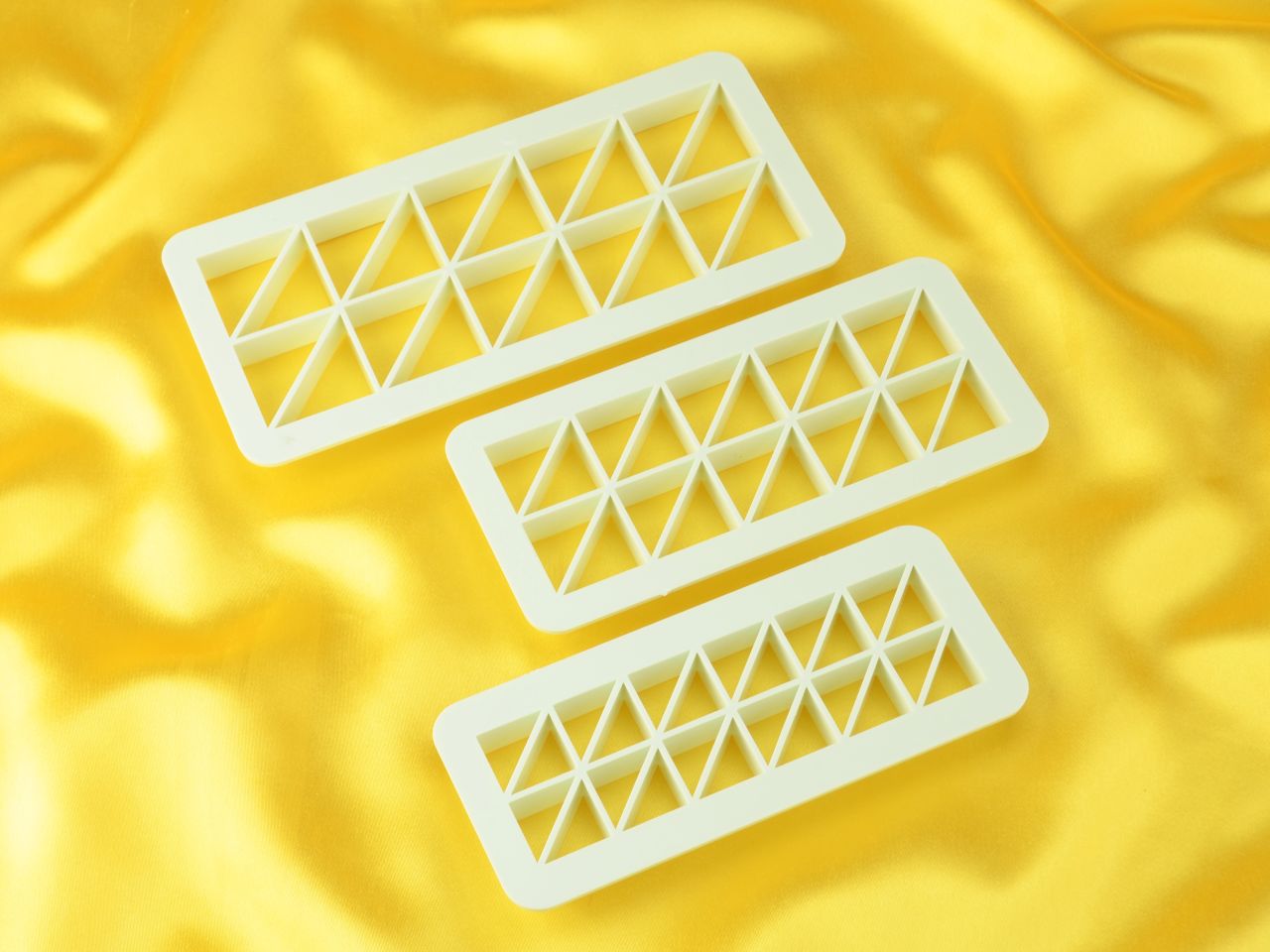 gemetric multicutter triangle set of 3