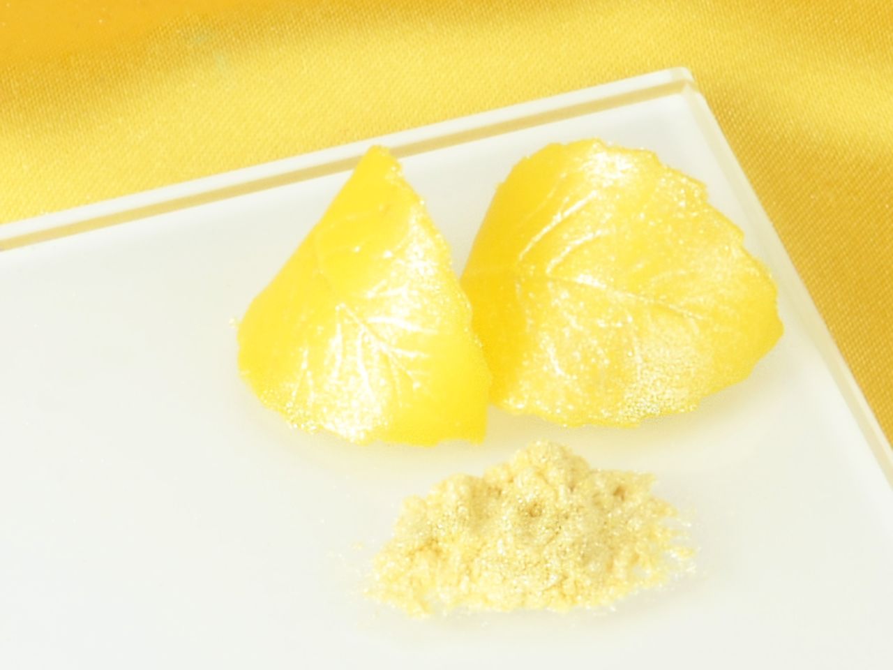 food colouring metallic yellow 10g