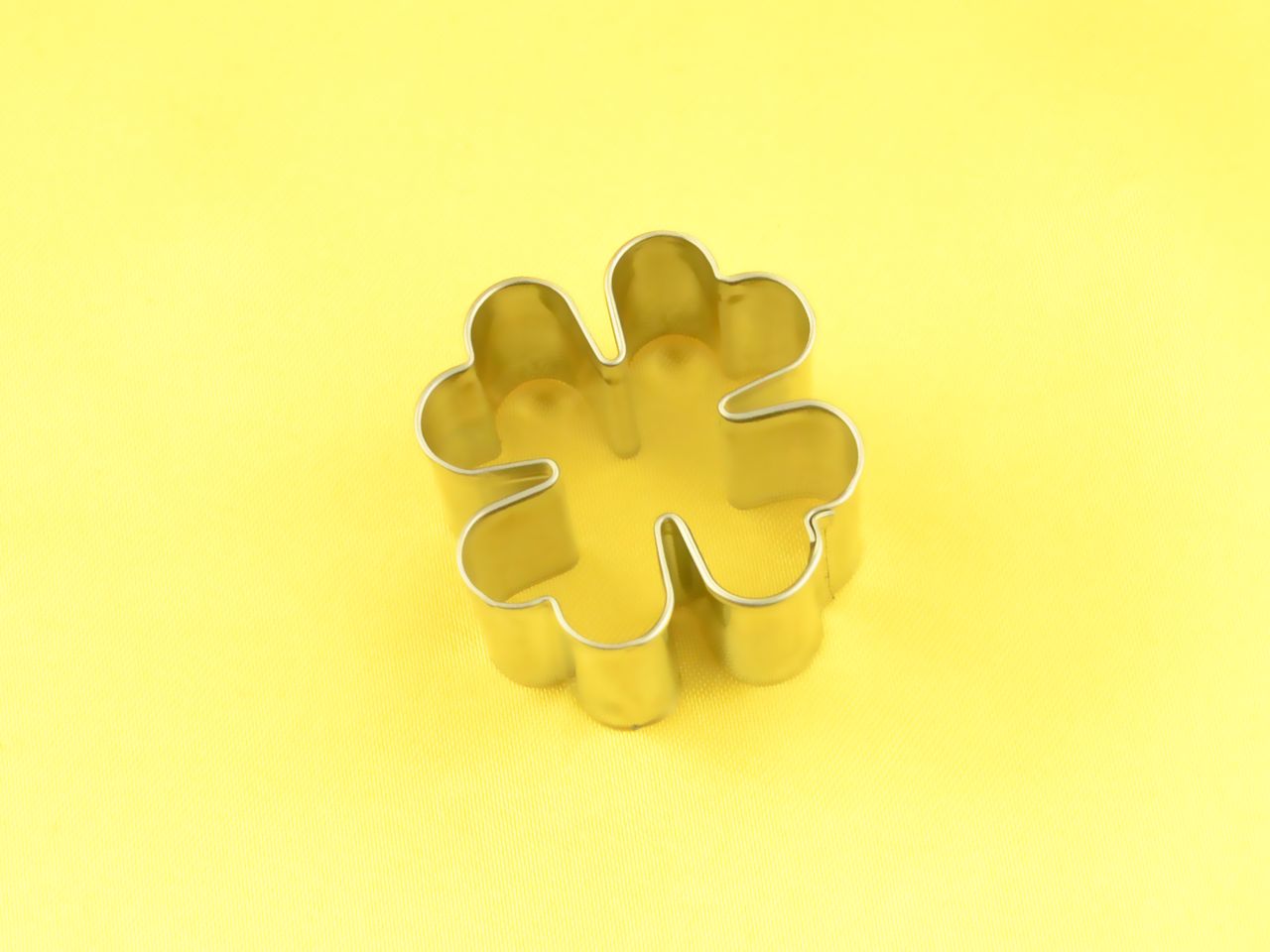 cutter clover leaf 3 5cm