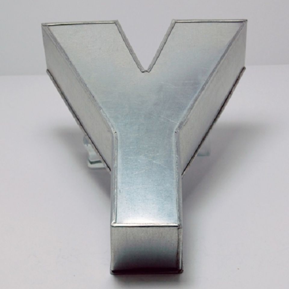 letter y cake pan approx 25 5x20 5x6 5cm