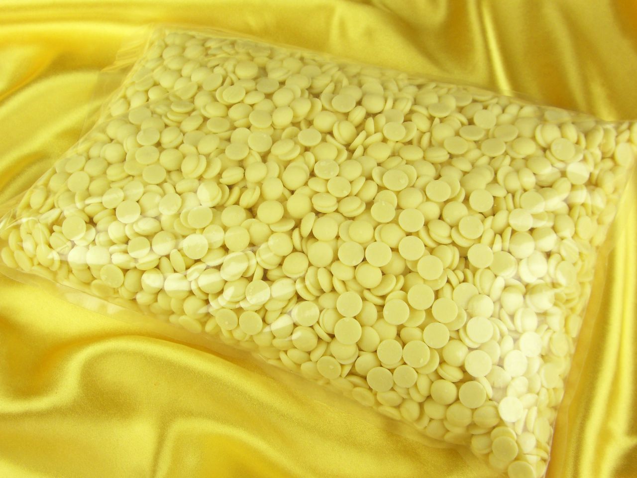 belgian chocolate white 2 5kg by callebaut
