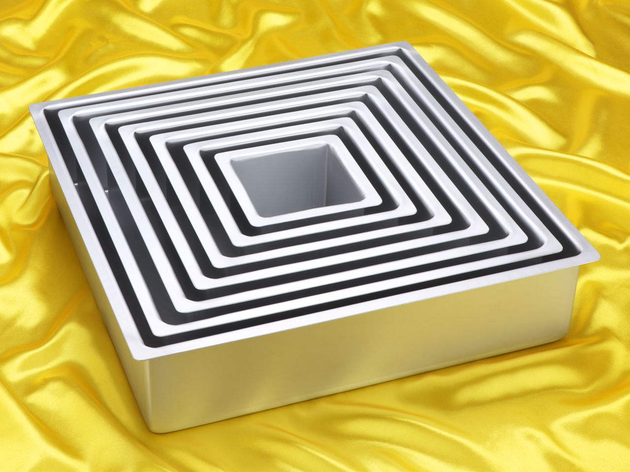 backform tief quadratisch 20x20x10cm