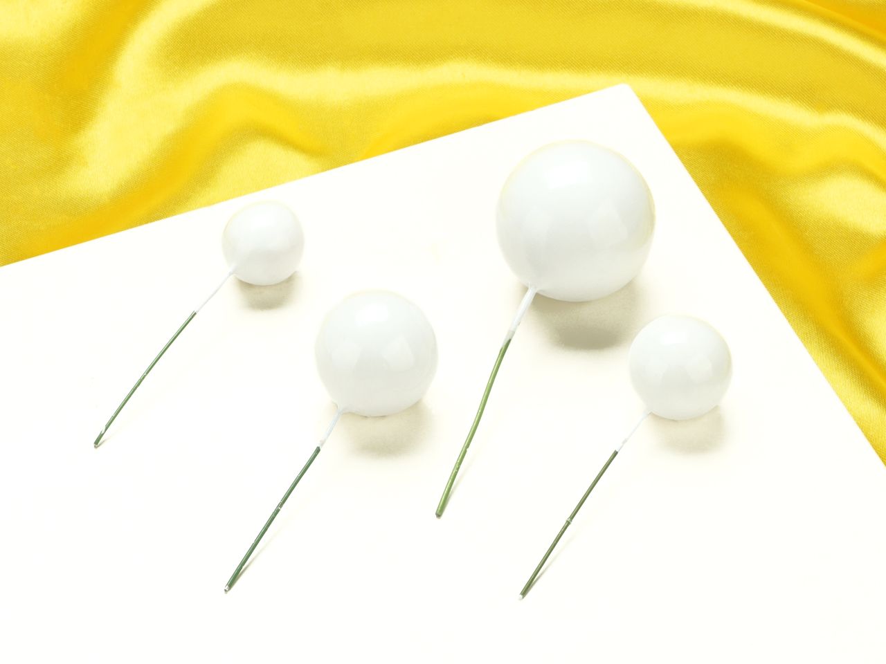 balloon toppers white 4 pieces