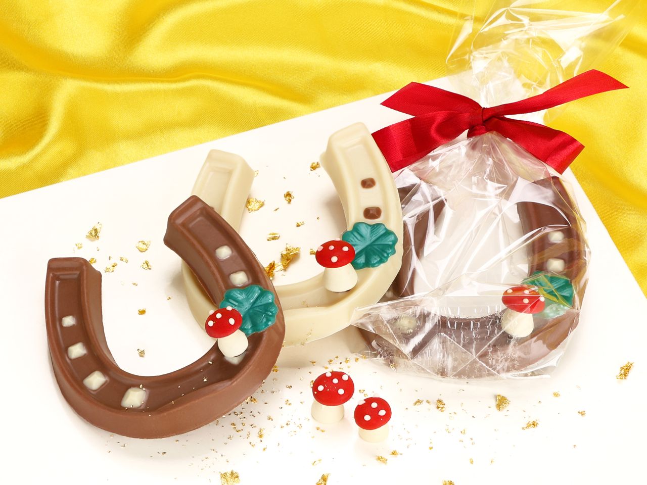 horseshoe chocolate mould