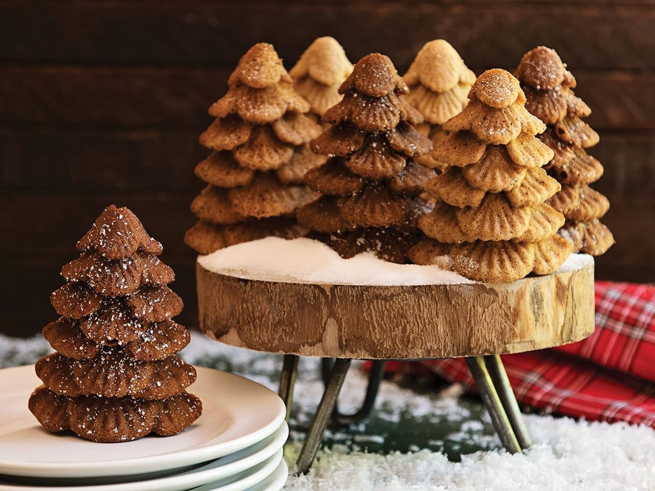 nordic ware evergreen cakelet pan