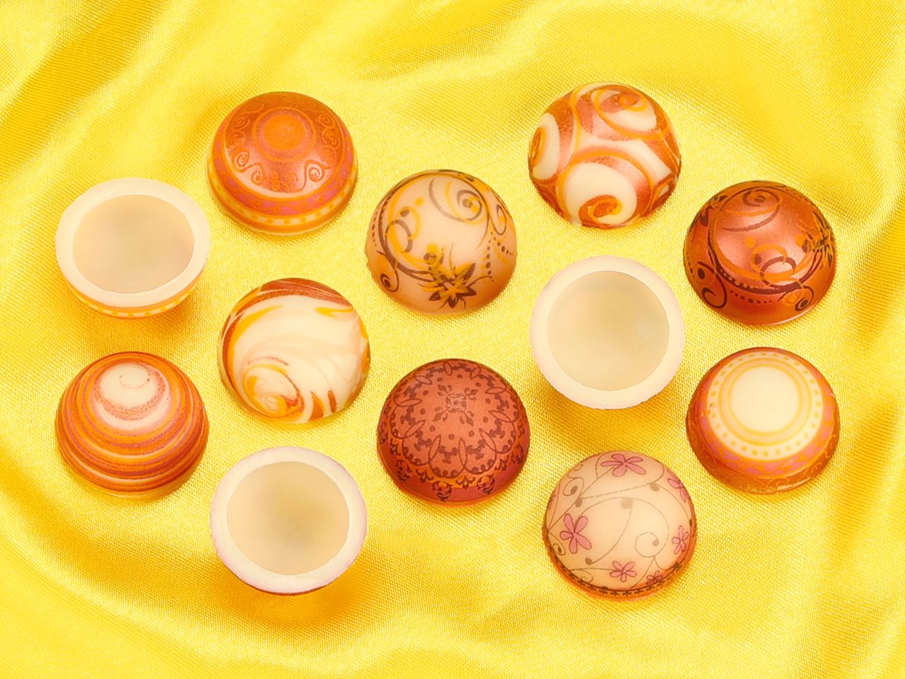 one sheet of tendance white chocolate half spheres 63 pieces