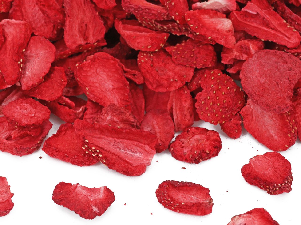 freeze dried strawberry slices 5mm 25g