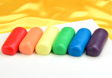 Rolled fondant sets for creative cake decoration