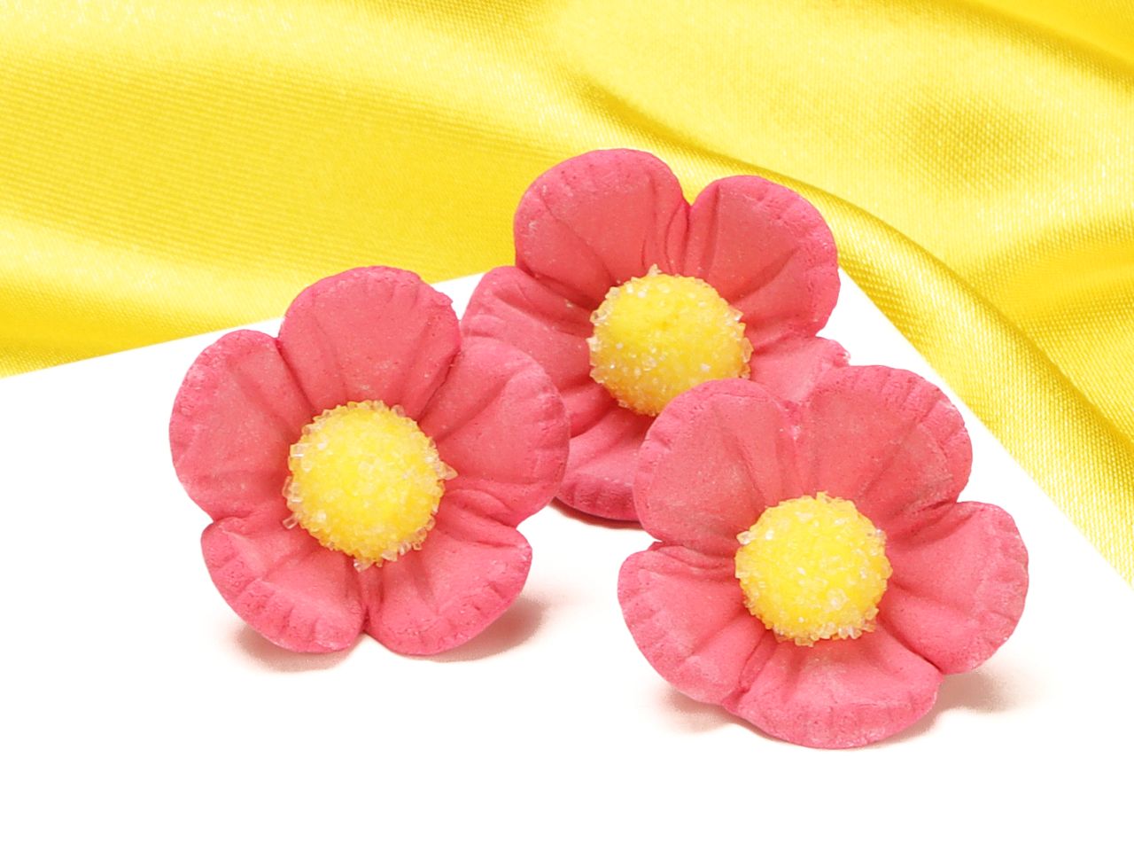 flowers 30mm rose sugar 16 pieces