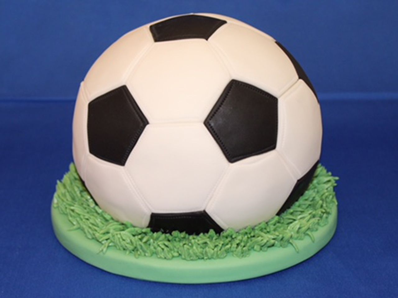 soccer cutter set small