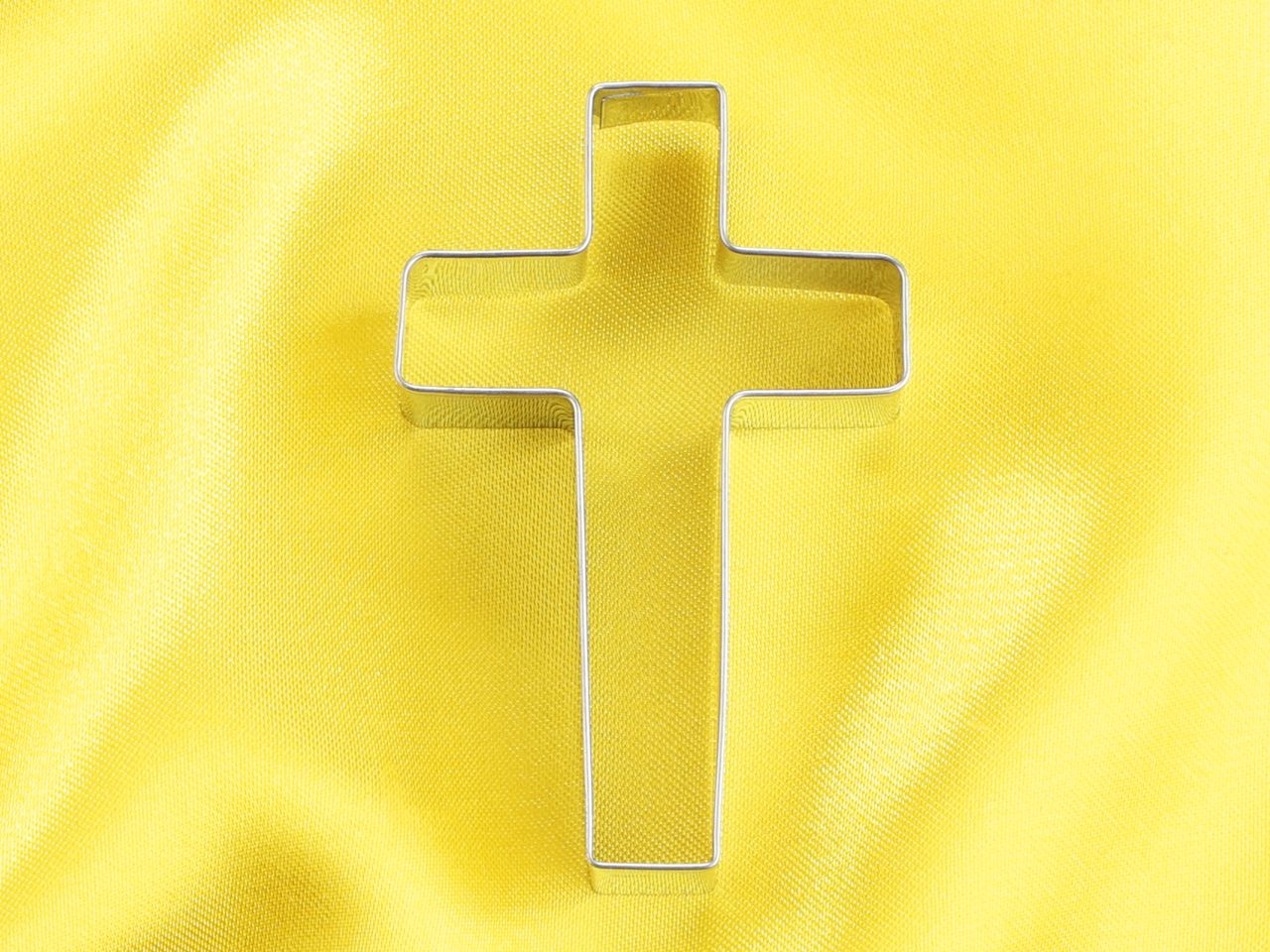 ausstecher kreuz 7 5cm