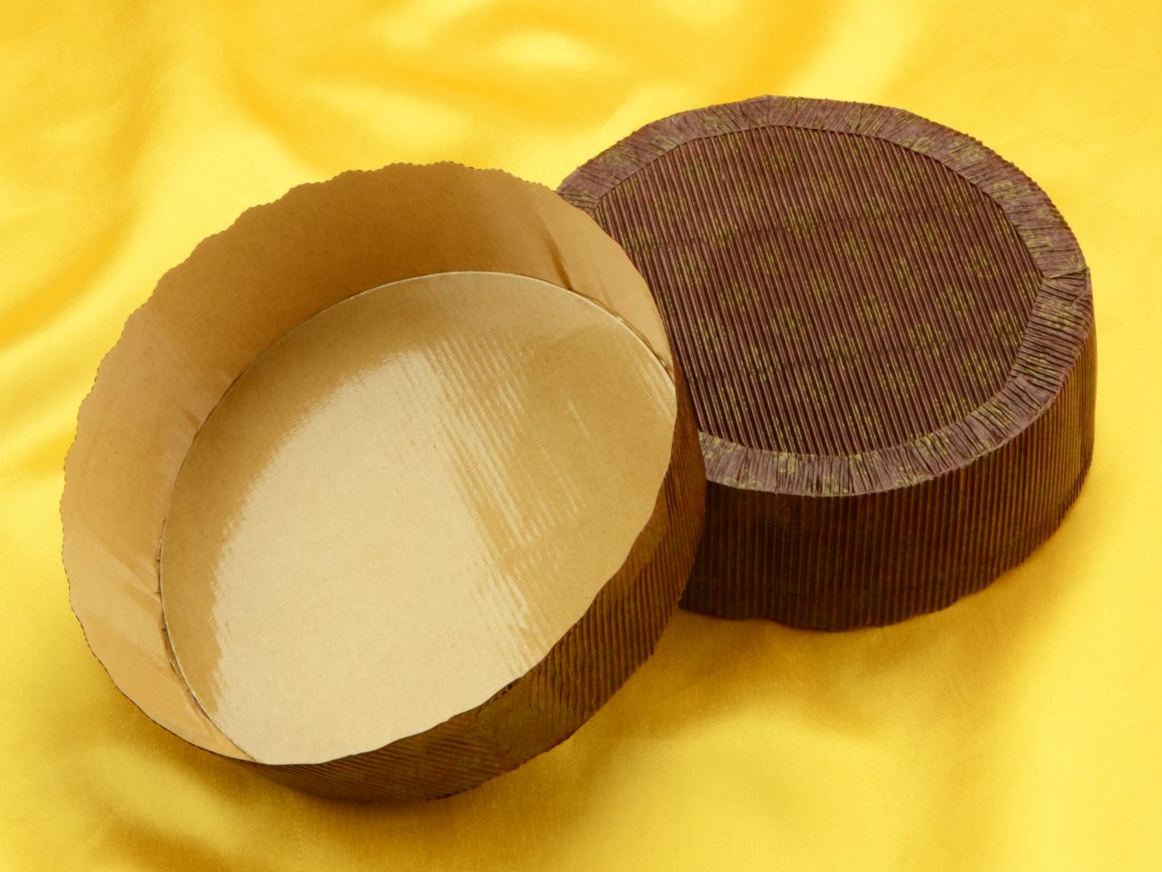 Runde Backform aus Karton, Ø 15 cm, 2 Stück