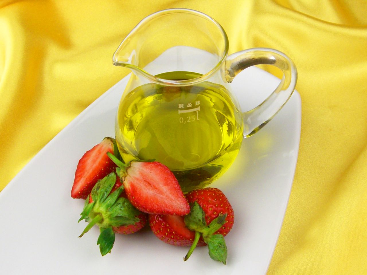aroma oil strawberry 50ml