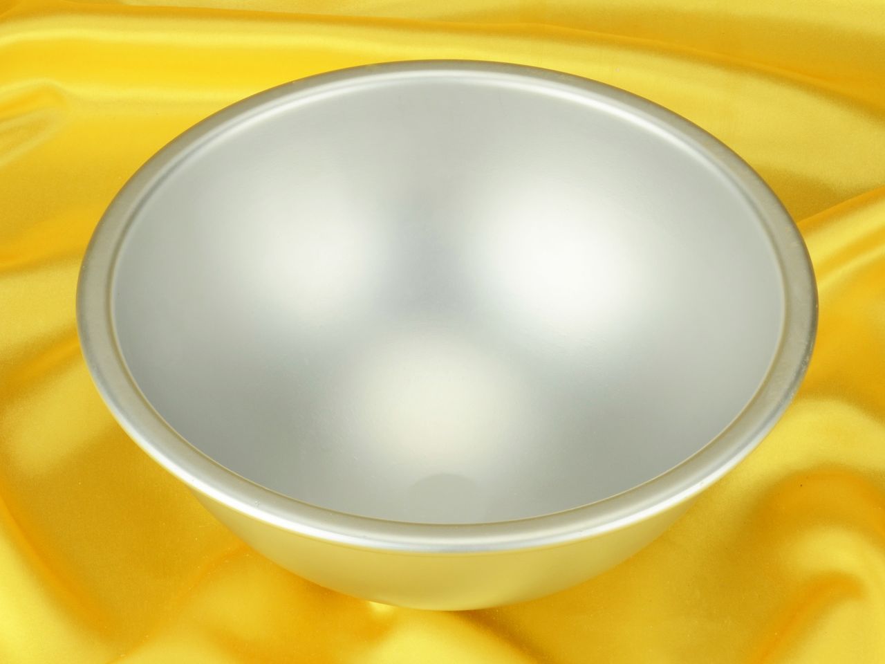 baking pan hemisphere 20cm