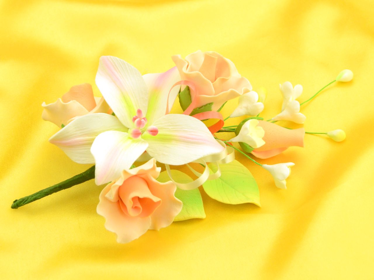 feinzucker bouquet curly rose freesia