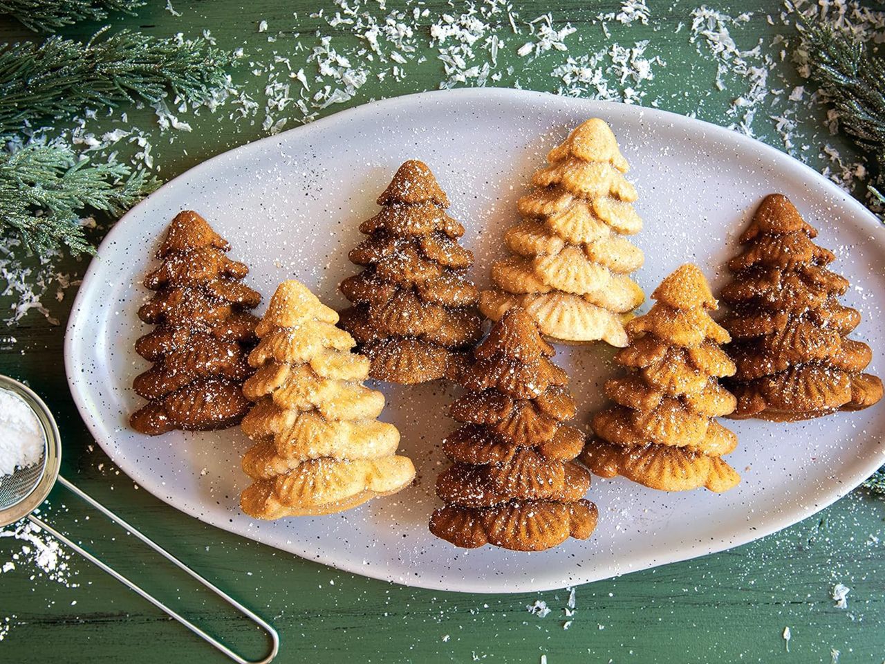 nordic ware evergreen cakelet pan
