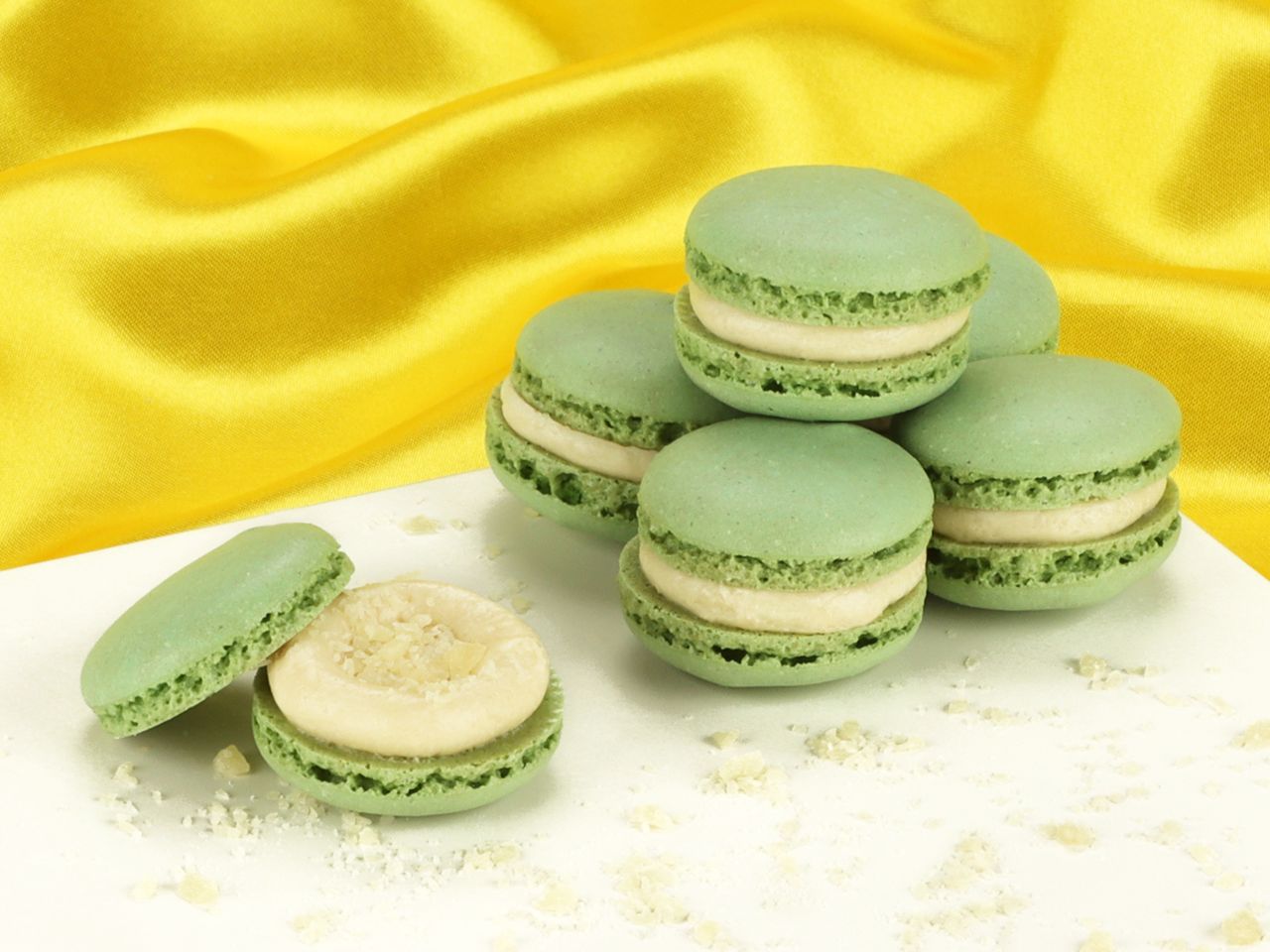 macaron halbschalen 384 stueck bunt
