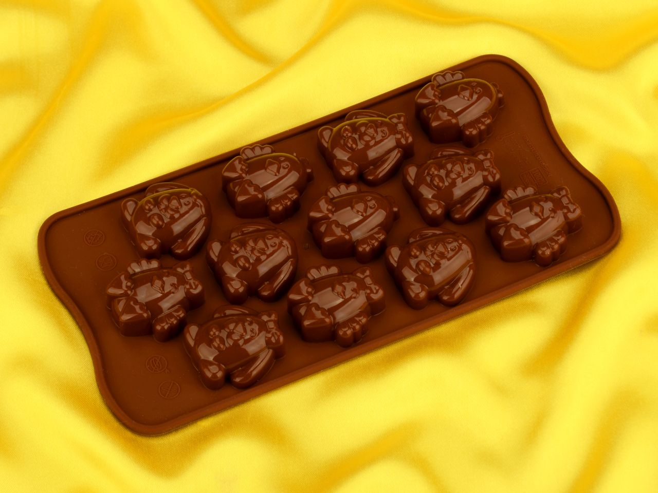 silikon pralinenform easter friends