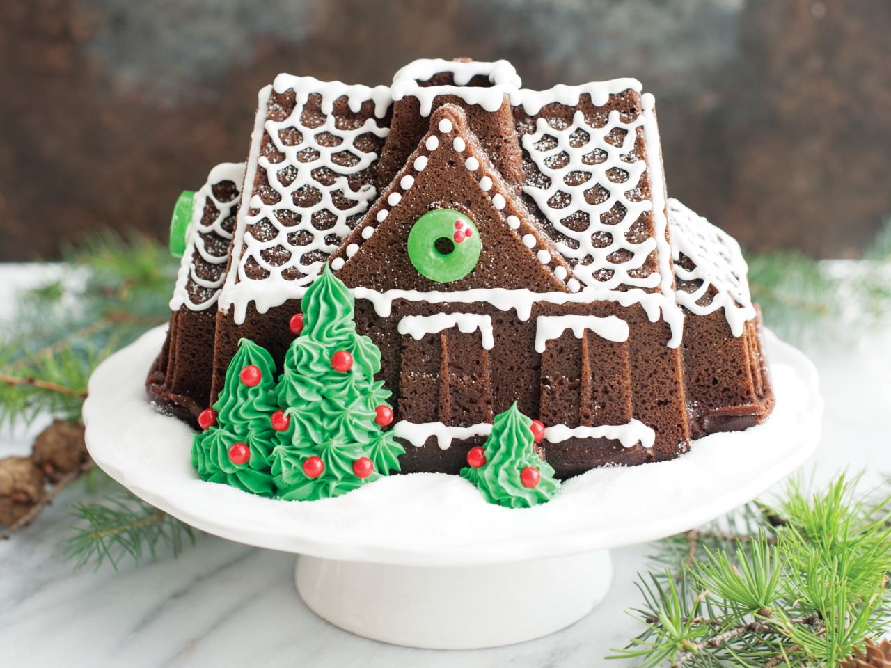 nordic ware gingerbread house bundt pan