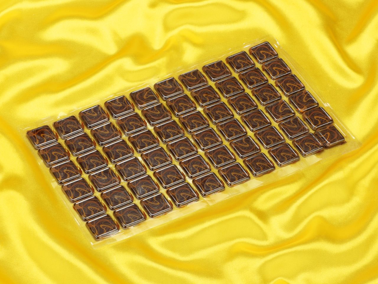 7 sheets square lids dark