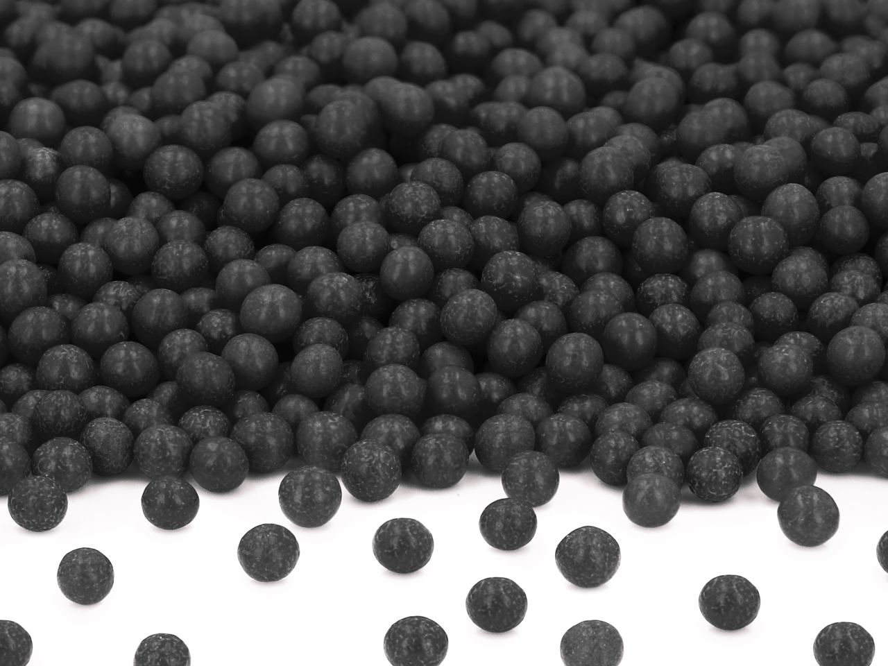 weiche zuckerperlen schwarz 100g