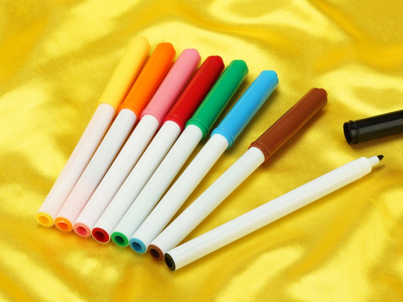 farbstift 8er set