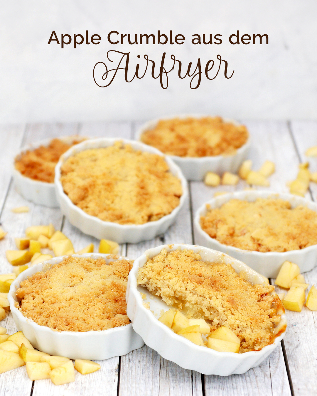 Apple Crumble aus der Heißluftfritteuse? Ja, das geht! ✨🍏

Wer sagt, dass der Airfryer nur für Pommes & Co. da ist? 😏

Mit unserer neuen Airfryer Apple Crumble Backmischung zauberst du im Handumdrehen warme Apfel-Streusel-Desserts direkt in deiner Heißluftfritteuse. 🍂🤎 Kein großer Backofen, keine komplizierte Zubereitung – einfach vorbereiten, in den Airfryer geben und genießen.

Besonders praktisch: Die kleinen Portionen sind perfekt für den spontanen Nachtisch, die Kaffeepause oder gemütliche Herbstabende auf dem Sofa. 🍨✨

👉 Hast du schon einmal etwas Süßes im Airfryer gebacken?

#pativersand #airfryer #heißluftfritteuse #airfryerrezept #airfryerbacken #applecrumble #dessertliebe #herbstgenuss #apfeldessert #backliebe #backmischung #einfachbacken #nachtisch #airfryerideen