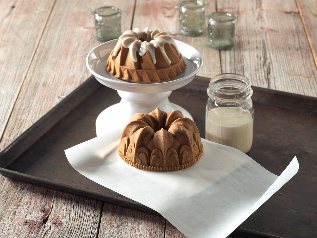 nordic ware bundt duet pan