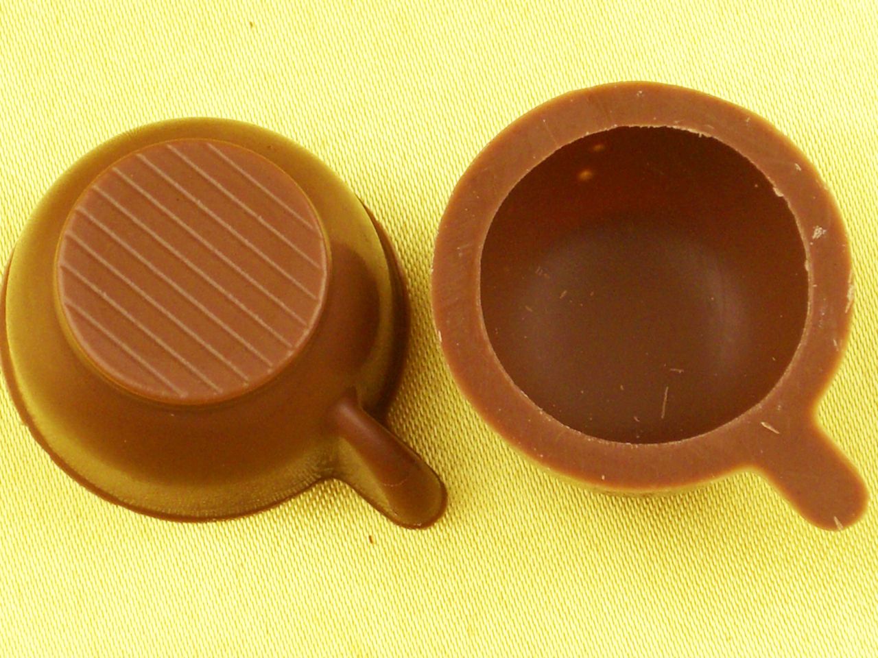 1 folie tassen schalen vollmilch