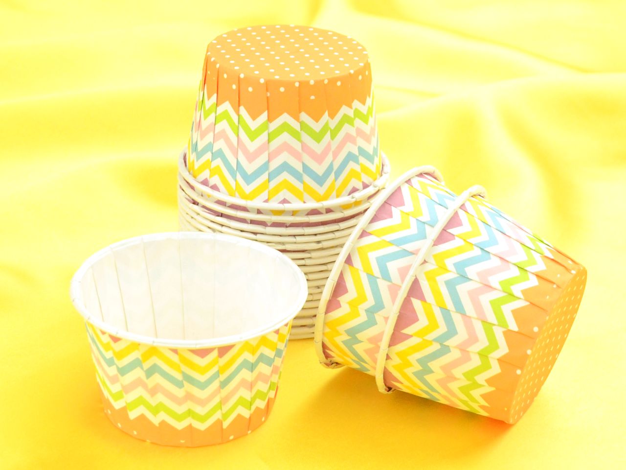 cupcake becher zick zack 20 stueck