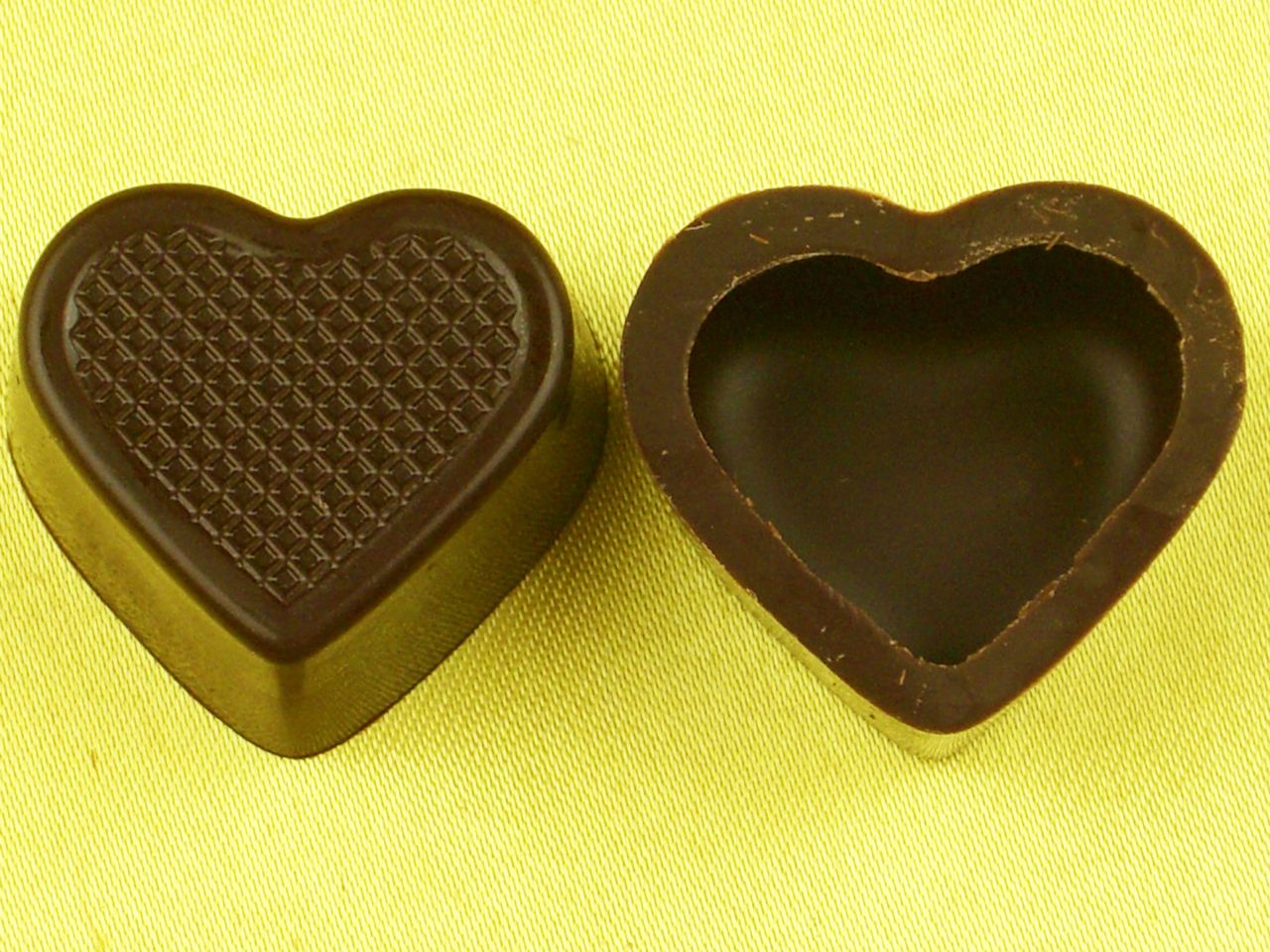 1 sheet heart shells dark