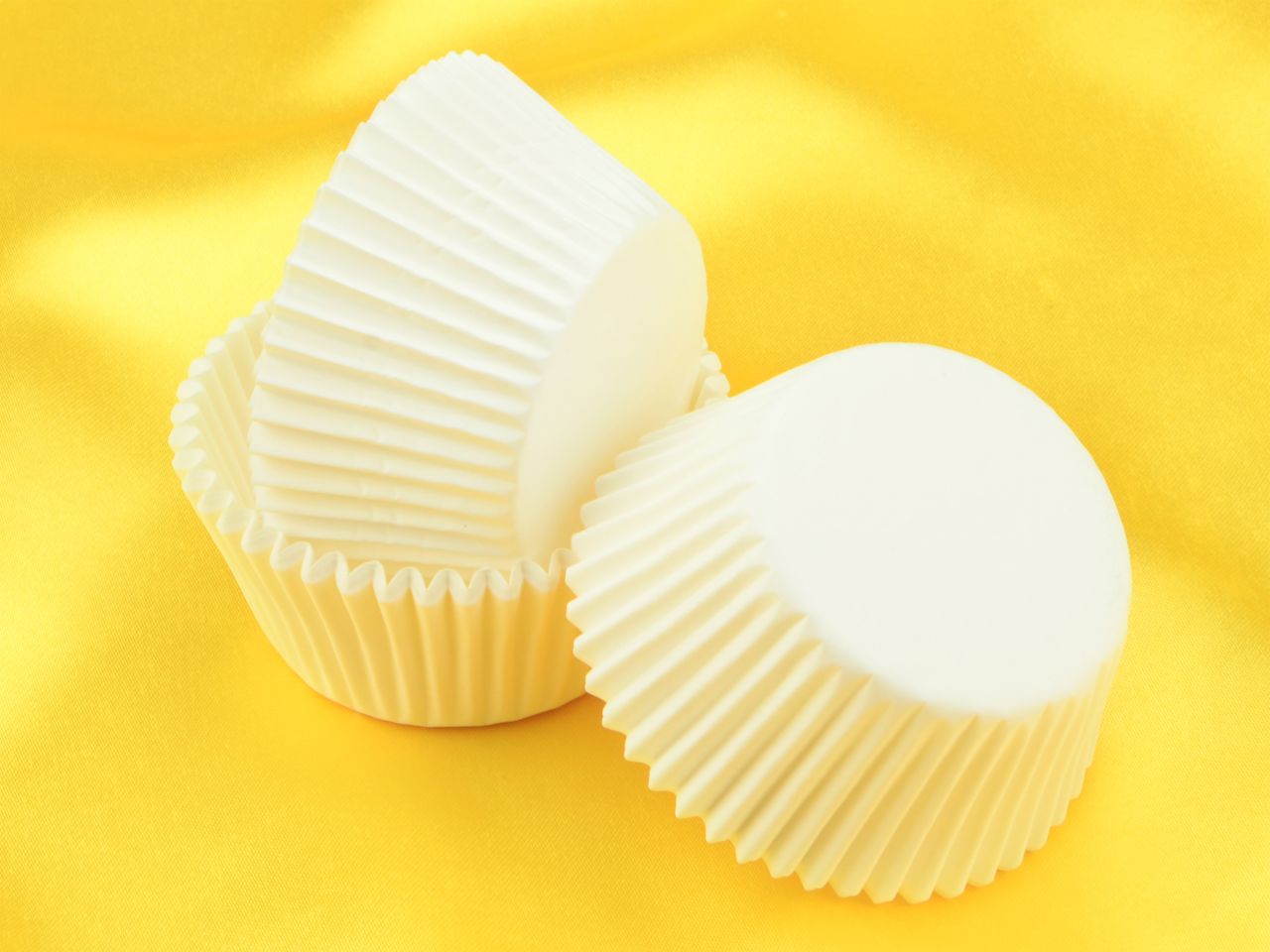 muffinfoermchen weiss 48 stueck