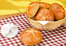 Accessories for baking of bread and rolls