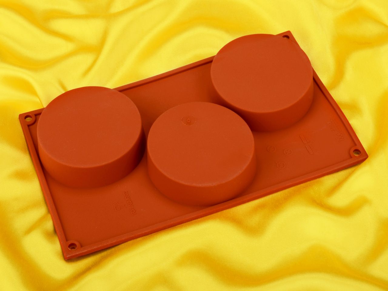 silicone mould small cylinder 10cm